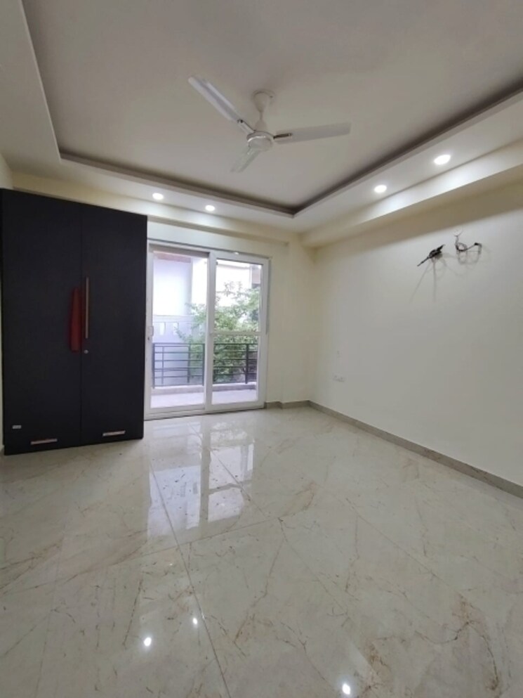 Room, palam vihar 2 Bedroom 225 Sq.Yd. Independent House In Palam Vihar Gurgaon 8902325