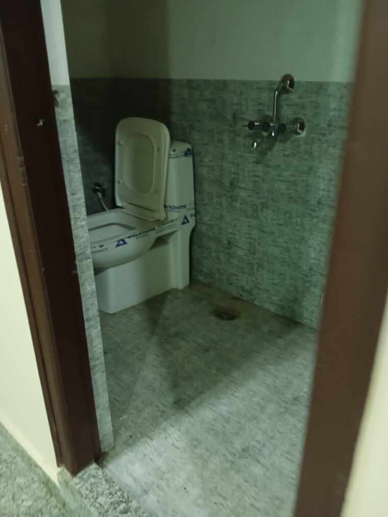 Bathroom, kismatpur 3.5 Bedroom 2000 Sq.Ft. Independent House In Kismatpur Hyderabad 8902339