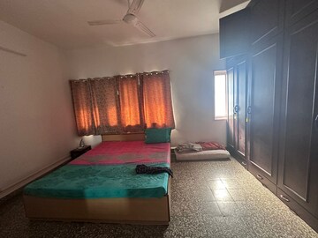 Bedroom in 2 BHK Apartment at Koregaon Park – for Rent