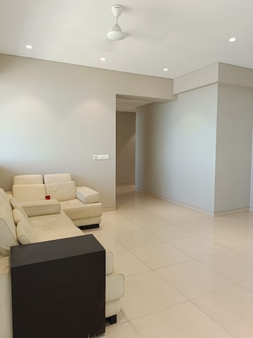 Living Room in 3 BHK Apartment at Worli Sea Face – for Rent