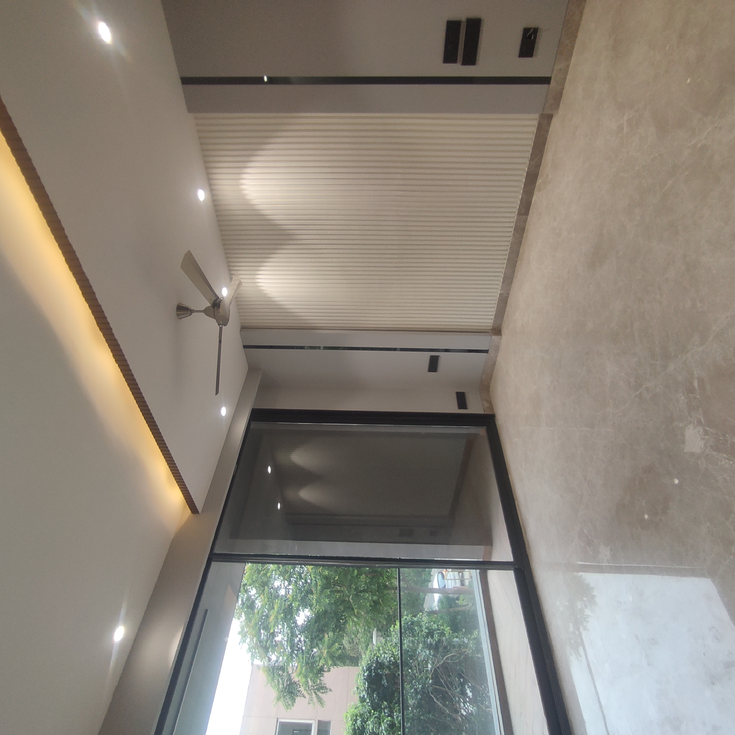 4 BHK + Pooja Room,Servant Room,Study Room Builder Floor For Sale in Unitech Woodstock Floors