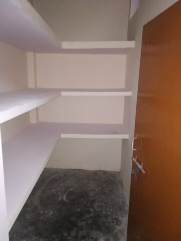 Furnished Amenities in 2 BHK Independent House at Aliganj – for Rent
