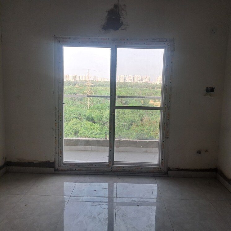 Room, tellapur 2.5 Bedroom 1400 Sq.Ft. Apartment In Tellapur Hyderabad 8902588