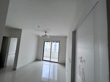 Room in 2 BHK Apartment at Rohan Prathama, Hinjewadi – for Rent