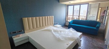Bedroom in 4 BHK Apartment at Chaitanya Tower, Prabhadevi – for Rent