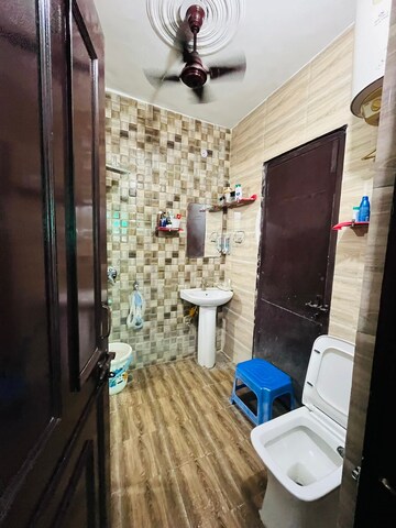 Bathroom in 3 BHK Builder Floor at Green Fields Colony – for Sale