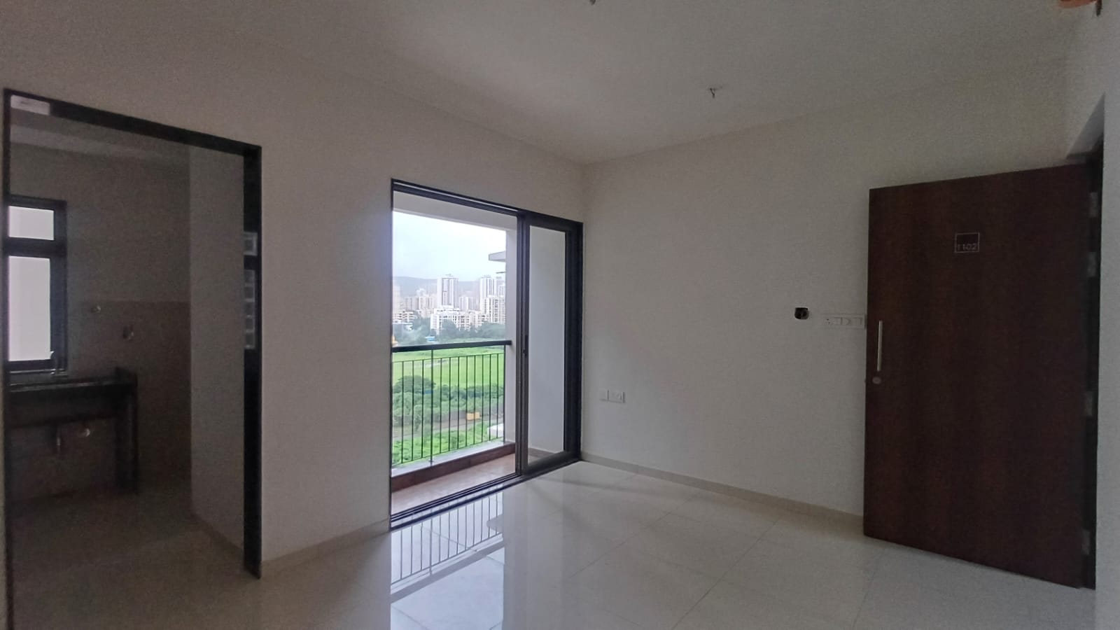 2 BHK + Extra Room Apartment For Rent in Runwal Eirene