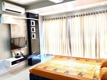 3 BHK Apartment For Rent in Krypton Tower, Prabhadevi
