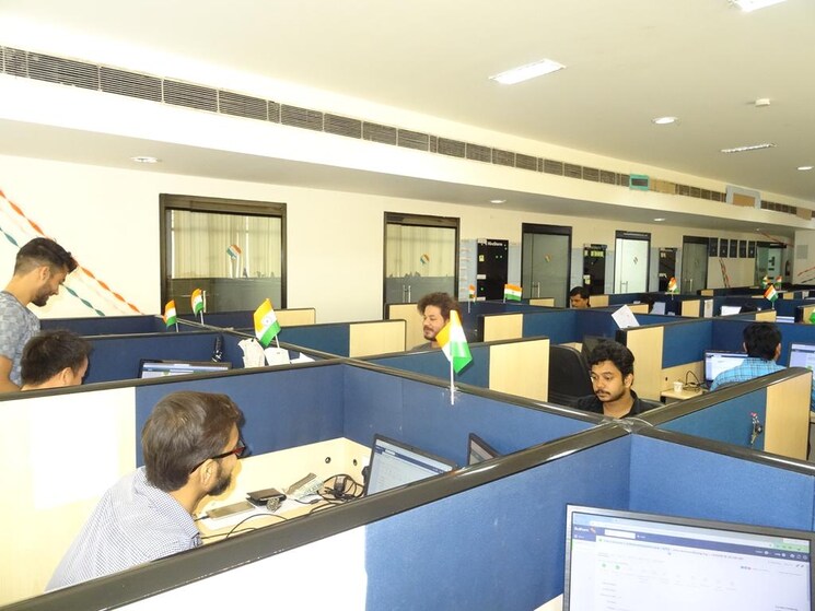 Team Area, sector 2 Commercial Office Space 2750 Sq.Ft. In Sector 2 Noida 8902711