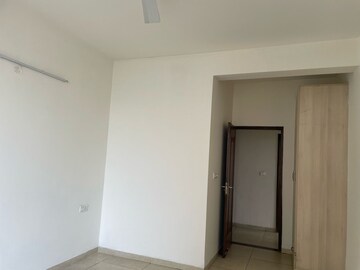 Room in 3 BHK Apartment at Sushma Crescent, Dhakoli – for Rent