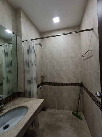 Bathroom in 3 BHK Apartment at Oberoi Realty Woods, Goregaon East – for Rent