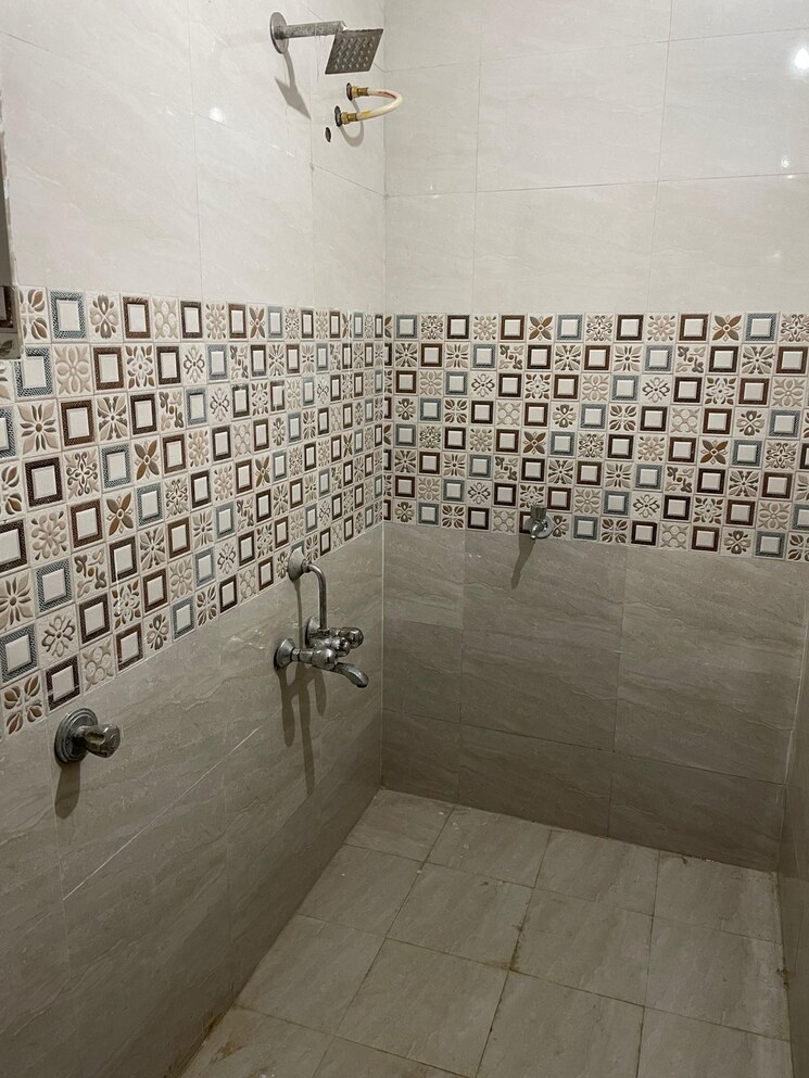 Bathroom, deokar-residency 2 Bedroom 920 Sq.Ft. Apartment In Wadgaon Sheri Pune 8902758