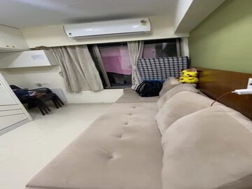 Team Area in 1.5 BHK Apartment at Parel – for Sale