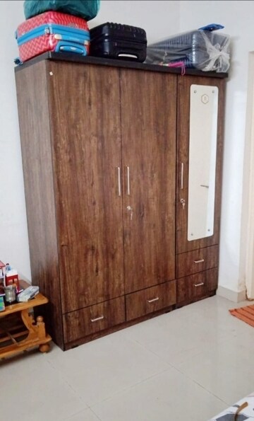 Furnished Amenities in 2 BHK Apartment at Jagatpur – for Rent