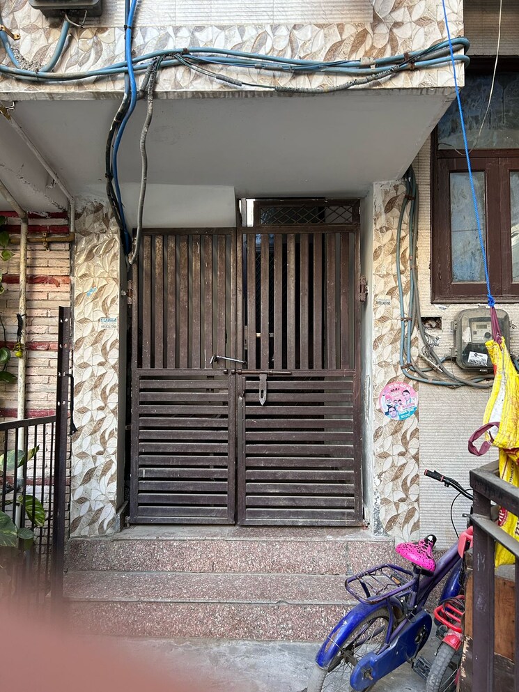 Exterior View, rohini sector 3 1 Bedroom 32 Sq.Ft. Independent House In Rohini Sector 3 Delhi 8902824