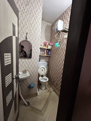 Attached Bathroom in 1 BHK Independent House at Rohini Sector 3 – for Sale