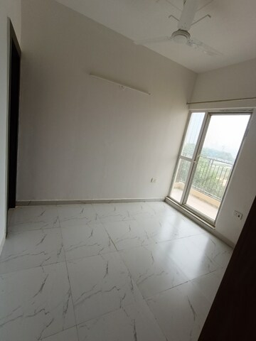 Room in 3 BHK Apartment at Pivotal Paradise, Sector 62 – for Rent