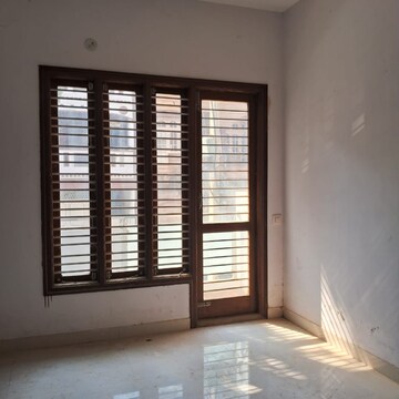 Room in 3 BHK Builder Floor at Jayanagar – for Rent