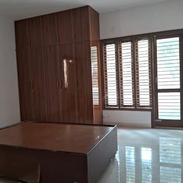 Room in 3 BHK Builder Floor at Jayanagar – for Rent