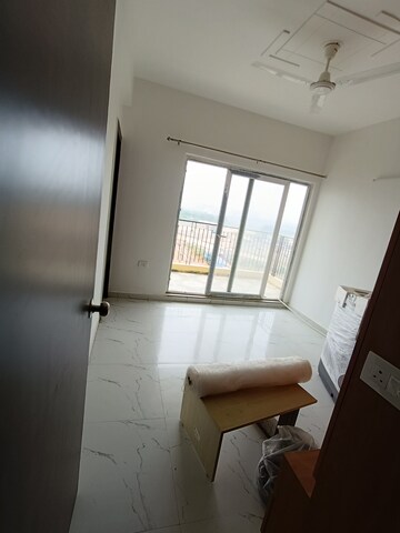 Room in 3 BHK Apartment at Pivotal Paradise, Sector 62 – for Rent