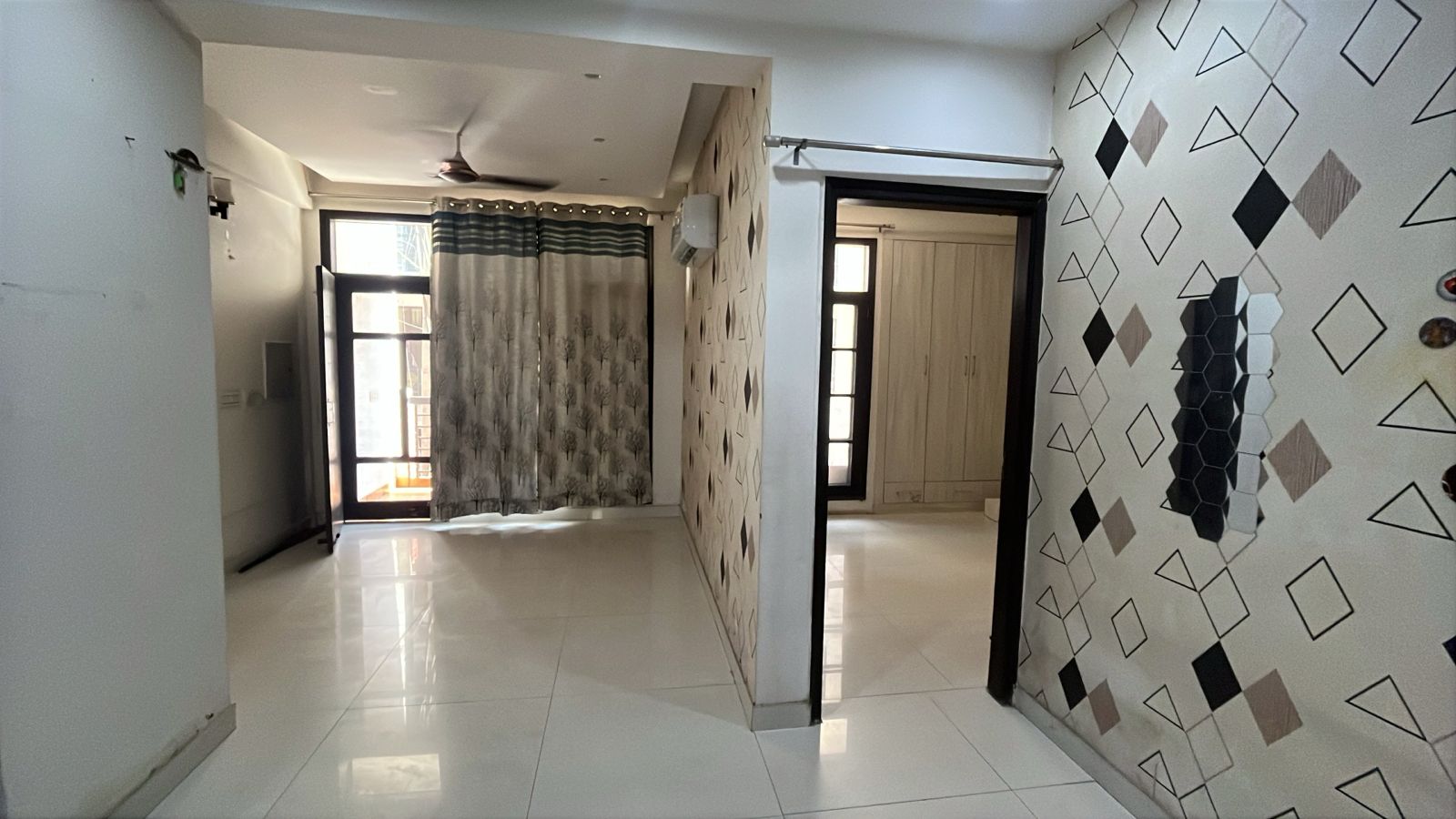 3 BHK 1300 Sq.Ft. Builder Floor in Oasis Green