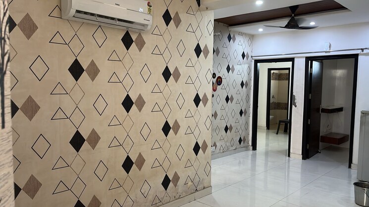 Bathroom, oasis-green 3 Bedroom 1300 Sq.Ft. Builder Floor In Patiala Road Zirakpur 8902844