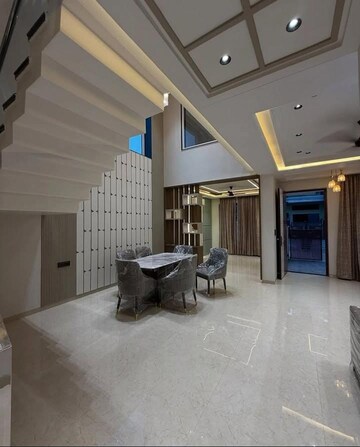 Living Room in 2 BHK Builder Floor at Sector 31 – for Rent