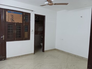 Room in 2 BHK Builder Floor at Subhash Nagar – for Rent
