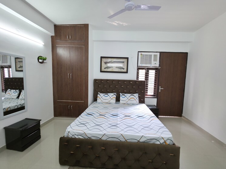 Bedroom, ardee-city 1 RK 500 Sq.Ft. Apartment In Sector 52 Gurgaon 8902860