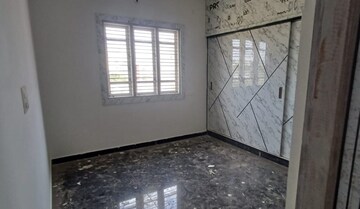 Room in 5 BHK Independent House at Margondanahalli – for Sale
