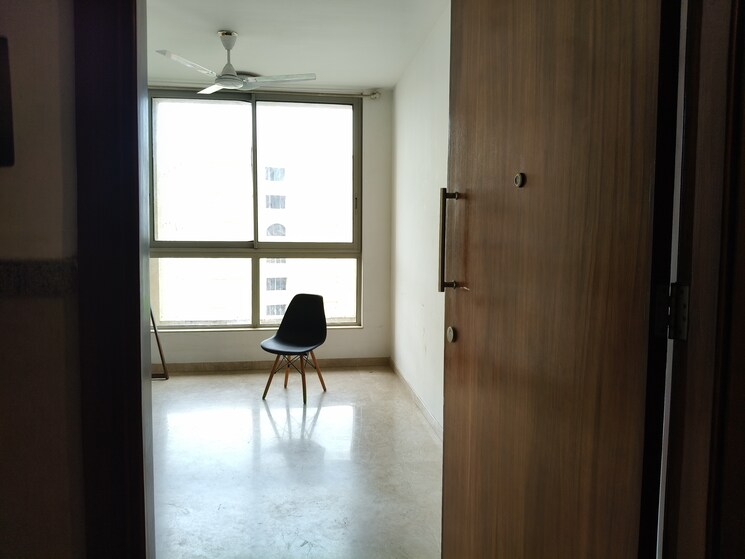 Room, hiranandani-estate 1 Bedroom 450 Sq.Ft. Apartment In Ghodbunder Road Thane 8902871