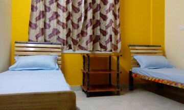  Pg For Rent in Prabhat Road