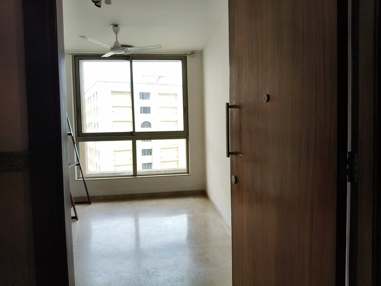 Room, one-hiranandani-park 1 Bedroom 550 Sq.Ft. Apartment In Ghodbunder Road Thane 8902901