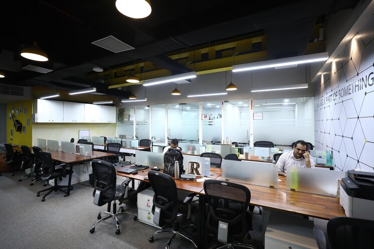 Team Area, viman nagar Commercial Office Space 3500 Sq.Ft. In Viman Nagar Pune 8902915