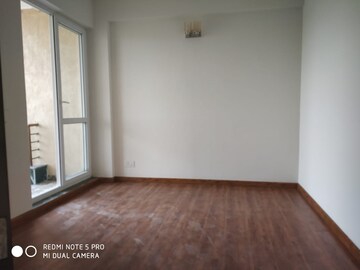 Room in 4 BHK Builder Floor at BPTP Parkland Pride, Sector 77 – for Sale