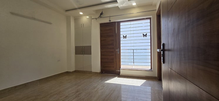 Room, rps-palm-drive 2 Bedroom 125 Sq.Yd. Builder Floor In Sector 88 Faridabad 8902936
