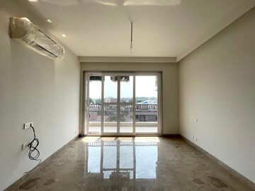 Room in 3 BHK Builder Floor at Sector 7 – for Sale