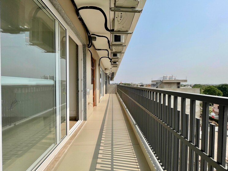 Balcony, sector 7 3 Bedroom 2650 Sq.Ft. Builder Floor In Sector 7 Panchkula 8902968