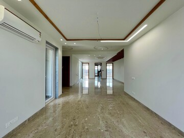 Room in 3 BHK Builder Floor at Sector 7 – for Sale
