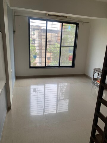 Room in 1 BHK Apartment at City Park CHS, Khanda Colony – for Rent