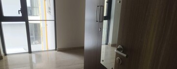2 BHK Apartment For Rent in Lodha The Park, Worli