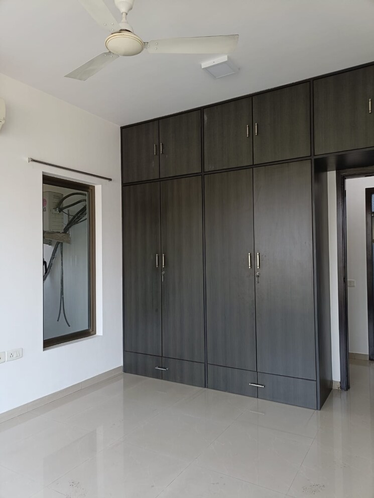 Room, oberoi-realty-woods 3 Bedroom 1820 Sq.Ft. Apartment In Goregaon East Mumbai 8903018
