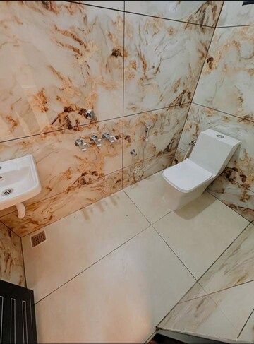 Bathroom in 3 BHK Builder Floor at Sector 28 – for Sale