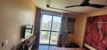 Living Room in 3 BHK Builder Floor at Unitech The Villas, Sector 33 – for Rent