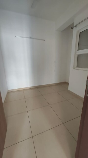Room in 2.5 BHK Apartment at Experion The Heart Song, Sector 108 – for Sale