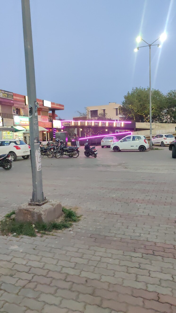 Master Plan, sector 78 Commercial Shop 70 Sq.Yd. In Sector 78 Mohali 8903093