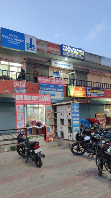  Shop For Rent in Sector 78