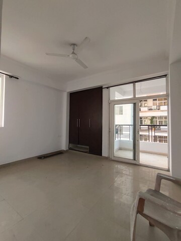 Bedroom in 4 BHK Apartment at Ramprastha Pearl Court, Vaishali Sector 7 – for Sale