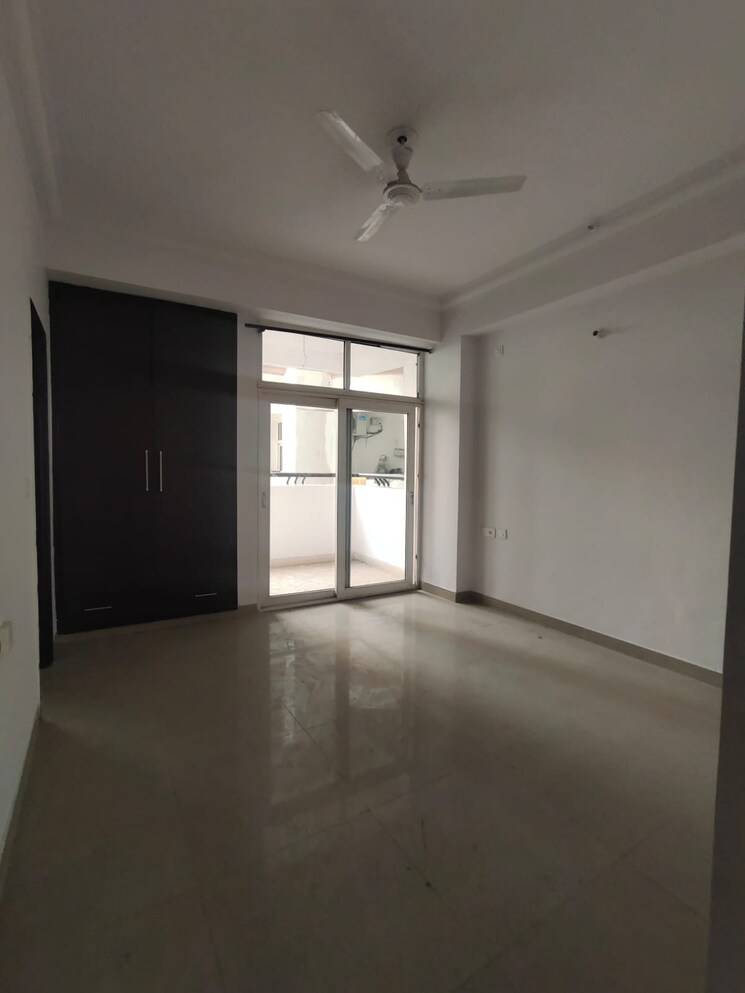 Bedroom, ramprastha-pearl-court 4 Bedroom 2200 Sq.Ft. Apartment In Vaishali Sector 7 Ghaziabad 8903117