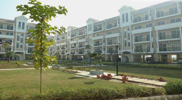 Exterior View, sushma-valencia 3 Bedroom 1800 Sq.Ft. Apartment In International Airport Road Zirakpur 8903109